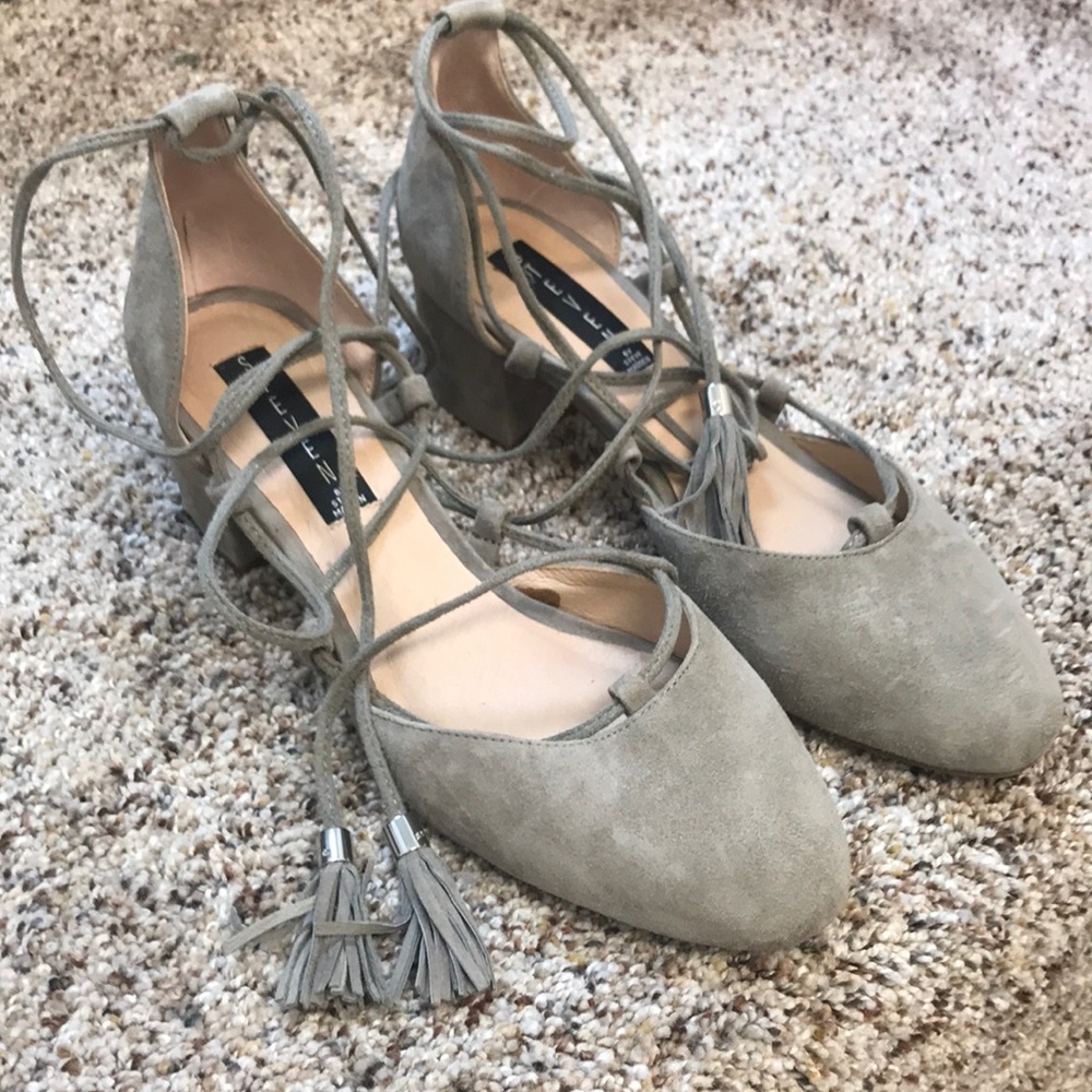Steven by Steve Madden gray suede lace up heels